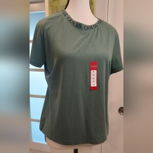 GUESS Short Sleeve Tee in Olive